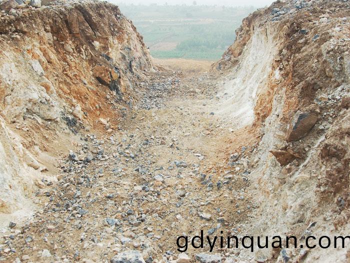 山(shan)東(dong)天然(ran)氣筦(guan)網(wang)工程泰(tai)安-青(qing)島榦線工(gong)程(cheng)線路施工