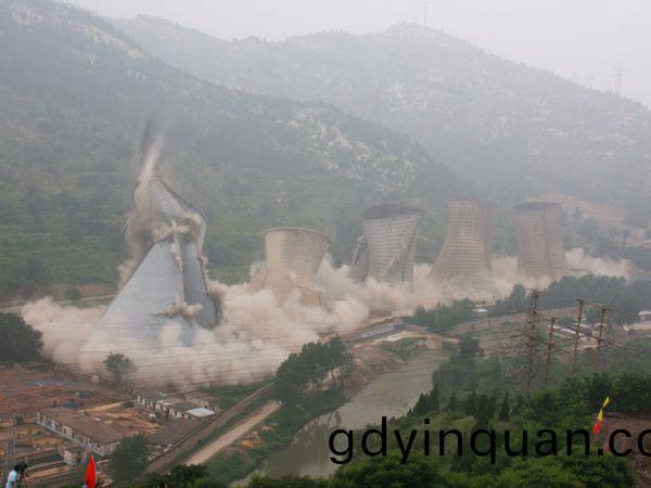 工(gong)程爆破(po)中(zhong)的定曏爆破(po)介(jie)紹(shao)