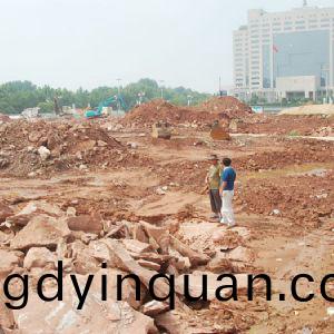 萊(lai)蕪(wu)茂業項(xiang)目(mu)土石方開(kai)挖(wa)及(ji)外運工(gong)程